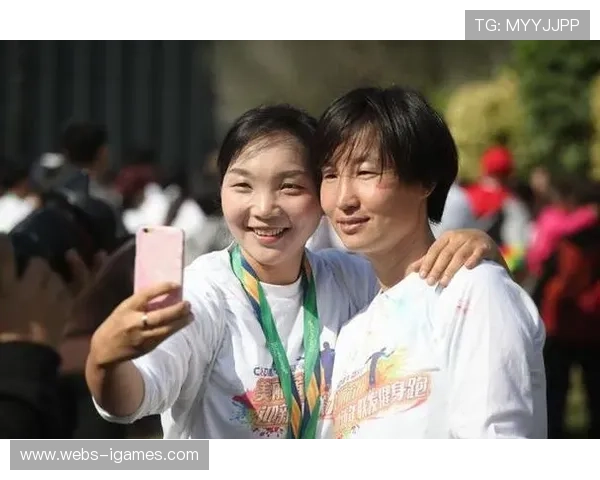 东湖迎新跑:千人参与,融合公益与运动 东湖迎新跑:千人参与,融合公益与运动